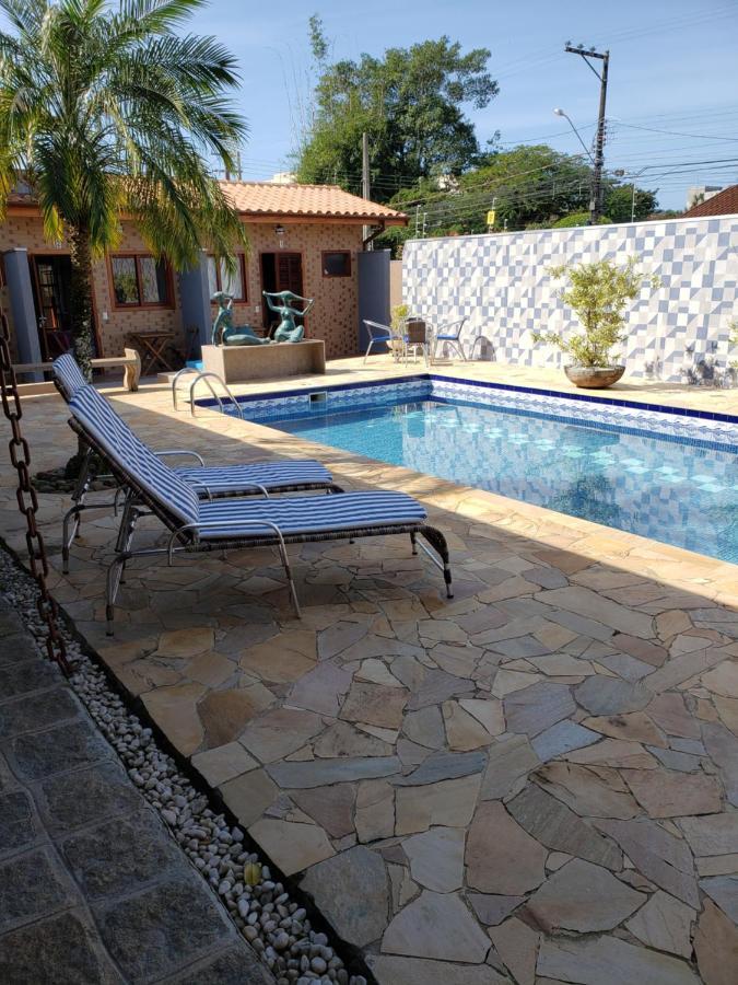 Suítes Verano Ubatuba - NOVAS - Bairro de Itaguá com piscina Exterior foto